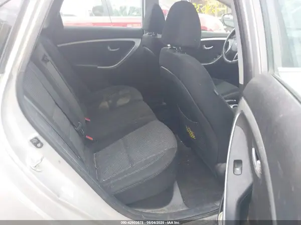 KMHD35LH9GU286873 2016 HYUNDAI ELANTRA - Image 8