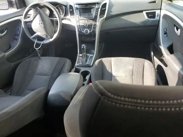 KMHD35LH9GU303655 2016 HYUNDAI ELANTRA - Image 8