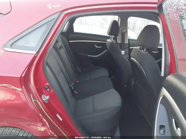 KMHD35LH9GU304224 2016 HYUNDAI ELANTRA - Image 8