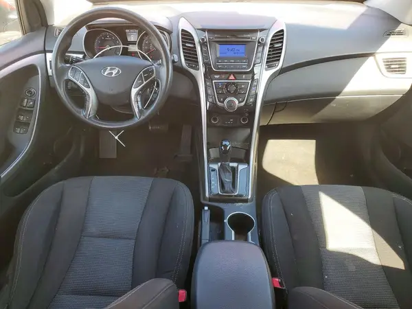 KMHD35LH9GU304773 2016 HYUNDAI ELANTRA - Image 8