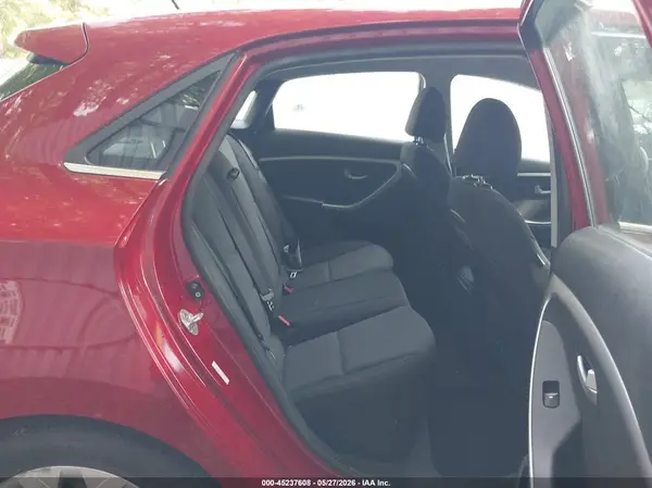 KMHD35LH9GU305163 2016 HYUNDAI ELANTRA - Image 8