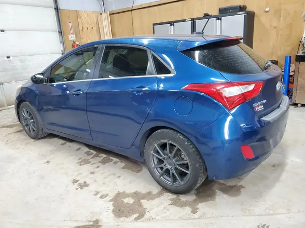 KMHD35LH9GU318348 2016 HYUNDAI ELANTRA - Image 2