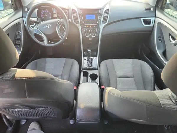 KMHD35LH9GU318611 2016 HYUNDAI ELANTRA - Image 8