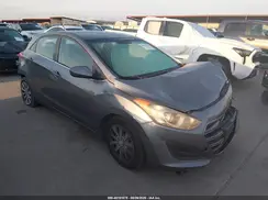 KMHD35LH9GU319015 2016 HYUNDAI ELANTRA