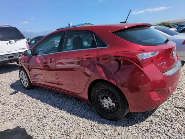 KMHD35LH9GU322867 2016 HYUNDAI ELANTRA - Image 2
