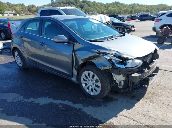 KMHD35LH9GU325283 2016 HYUNDAI ELANTRA - Image 1