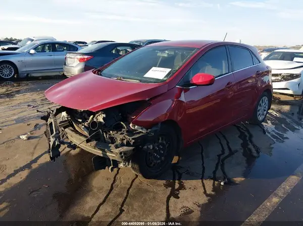 KMHD35LH9GU333111 2016 HYUNDAI ELANTRA - Image 2
