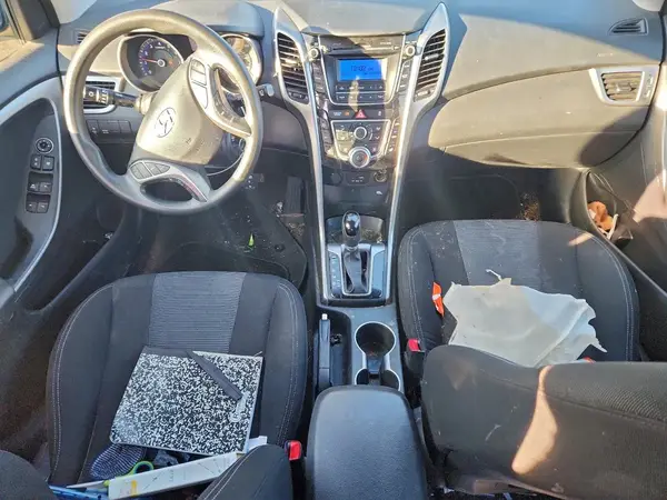 KMHD35LH9GU334257 2016 HYUNDAI ELANTRA - Image 8
