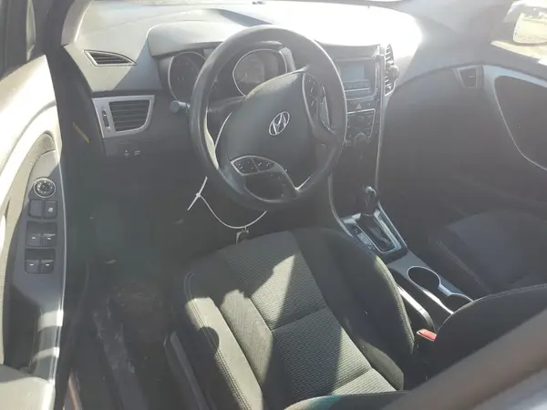 KMHD35LH9GU335134 2016 HYUNDAI ELANTRA - Image 8