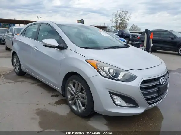 KMHD35LH9GU337062 2016 HYUNDAI ELANTRA - Image 1