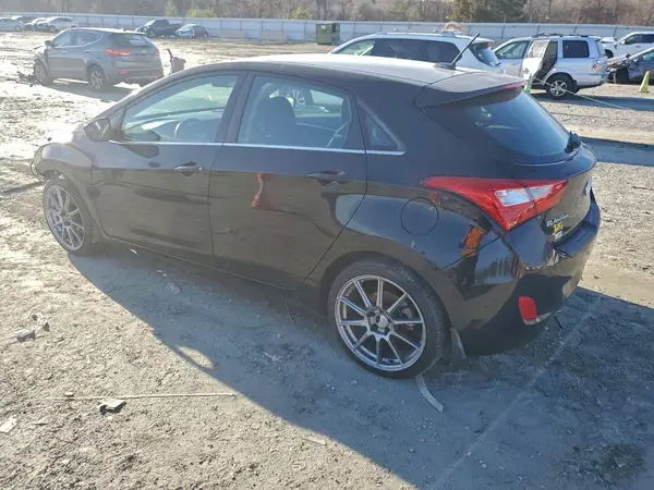 KMHD35LH9GU342181 2016 HYUNDAI ELANTRA - Image 2