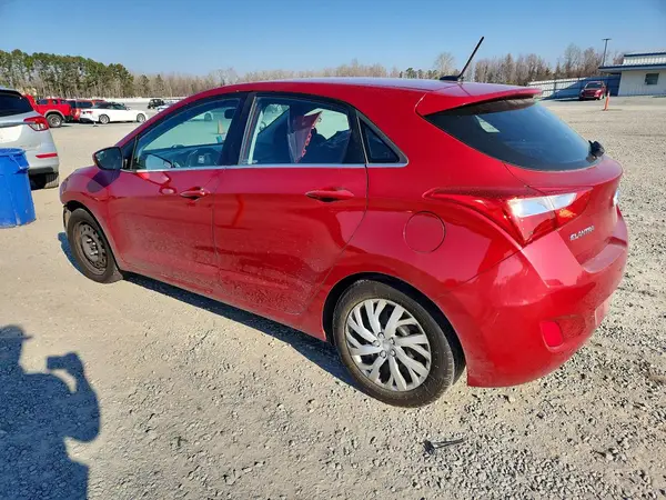 KMHD35LH9HU350136 2017 HYUNDAI ELANTRA - Image 2