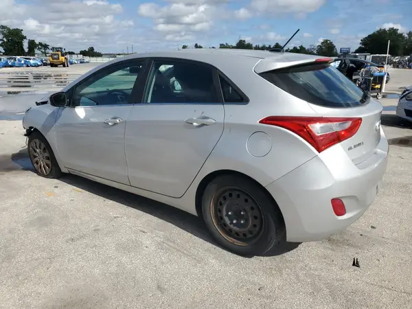 KMHD35LH9HU350251 2017 HYUNDAI ELANTRA - Image 2