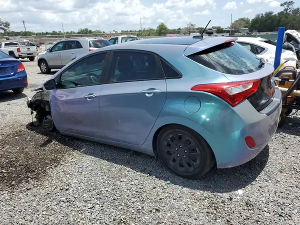 KMHD35LH9HU363226 2017 HYUNDAI ELANTRA - Image 2