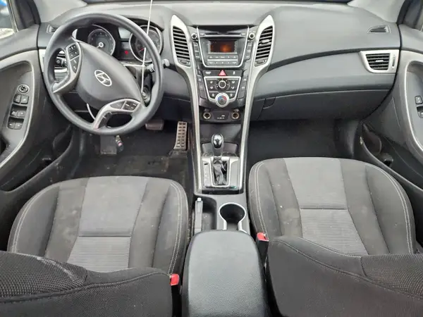 KMHD35LH9HU364747 2017 HYUNDAI ELANTRA - Image 8