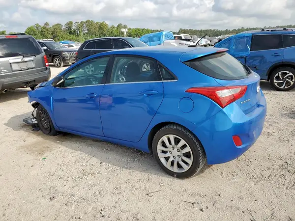 KMHD35LH9HU368961 2017 HYUNDAI ELANTRA - Image 2