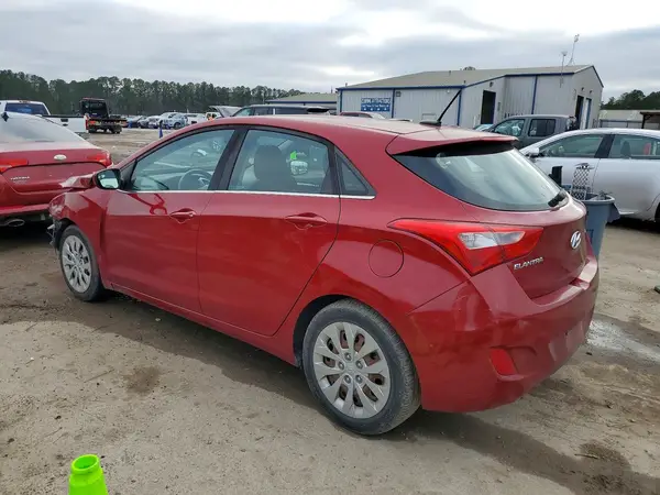 KMHD35LH9HU375165 2017 HYUNDAI ELANTRA - Image 2