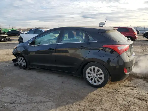 KMHD35LH9HU375473 2017 HYUNDAI ELANTRA - Image 2