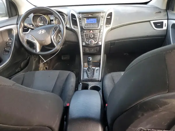 KMHD35LH9HU375473 2017 HYUNDAI ELANTRA - Image 8