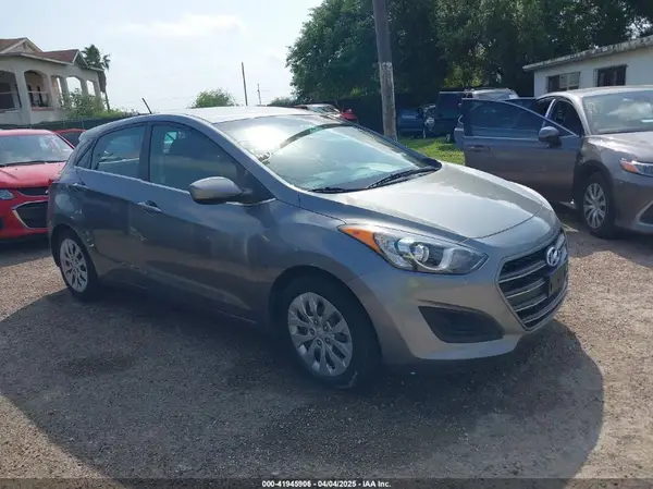 KMHD35LH9HU379930 2017 HYUNDAI ELANTRA - Image 1