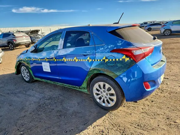 KMHD35LH9HU383007 2017 HYUNDAI ELANTRA - Image 2