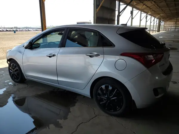 KMHD35LH9HU383380 2017 HYUNDAI ELANTRA - Image 2