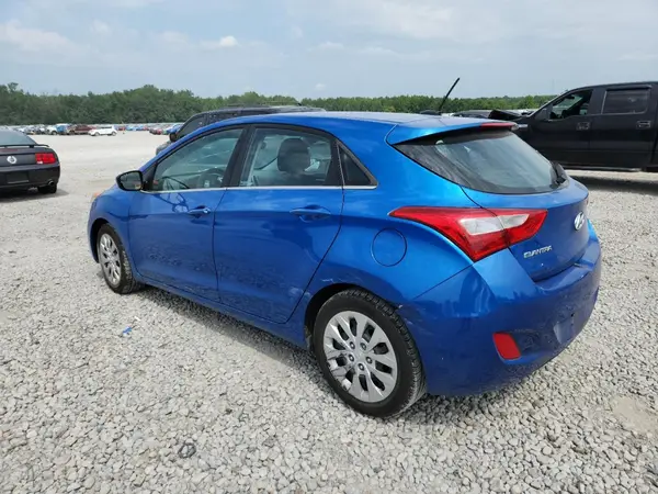 KMHD35LH9HU384108 2017 HYUNDAI ELANTRA - Image 2