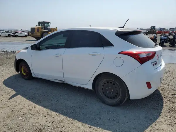 KMHD35LH9HU384335 2017 HYUNDAI ELANTRA - Image 2