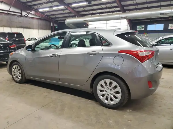 KMHD35LHXGU262632 2016 HYUNDAI ELANTRA - Image 2