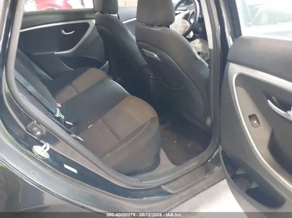 KMHD35LHXGU265451 2016 HYUNDAI ELANTRA - Image 8