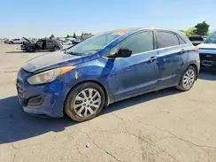 KMHD35LHXGU266647 2016 HYUNDAI ELANTRA