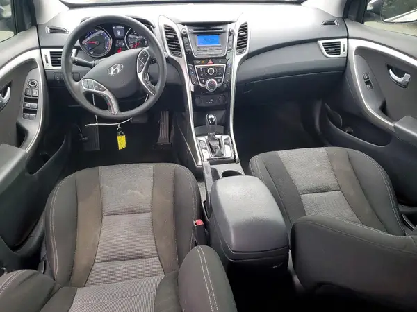 KMHD35LHXGU269502 2016 HYUNDAI ELANTRA - Image 8