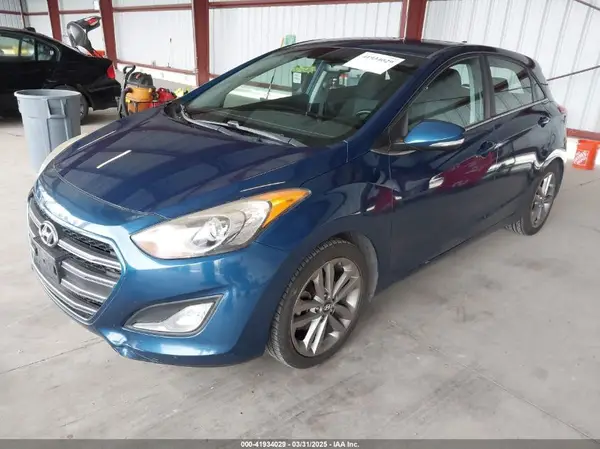KMHD35LHXGU270505 2016 HYUNDAI ELANTRA - Image 2