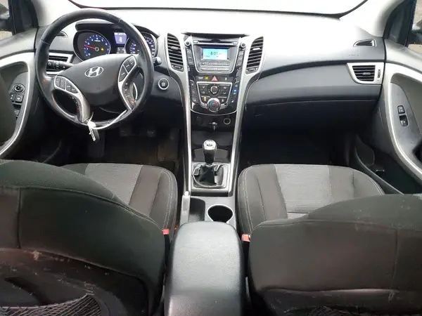 KMHD35LHXGU271959 2016 HYUNDAI ELANTRA - Image 8