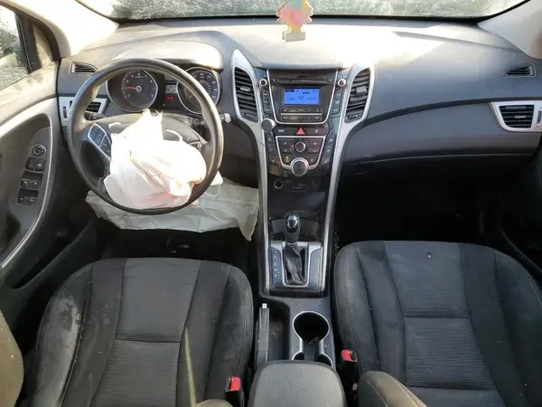 KMHD35LHXGU272075 2016 HYUNDAI ELANTRA - Image 8