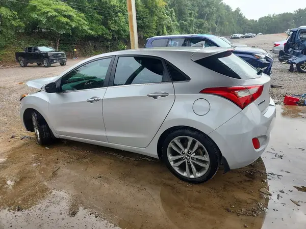 KMHD35LHXGU280158 2016 HYUNDAI ELANTRA - Image 2