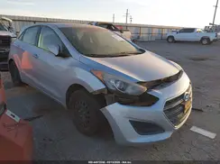 KMHD35LHXGU284839 2016 HYUNDAI ELANTRA