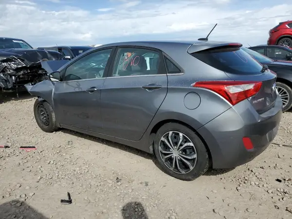 KMHD35LHXGU285991 2016 HYUNDAI ELANTRA - Image 2