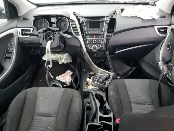 KMHD35LHXGU296375 2016 HYUNDAI ELANTRA - Image 8