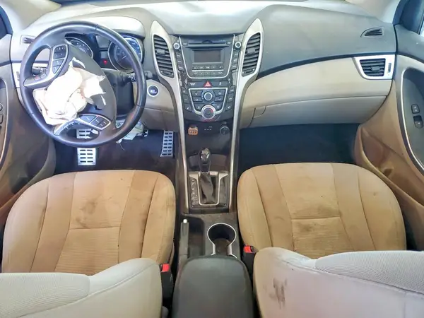 KMHD35LHXGU299843 2016 HYUNDAI ELANTRA - Image 8