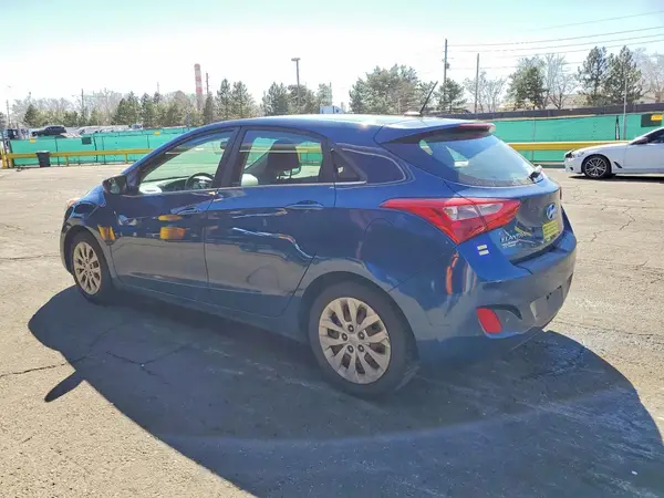 KMHD35LHXGU310159 2016 HYUNDAI ELANTRA - Image 2