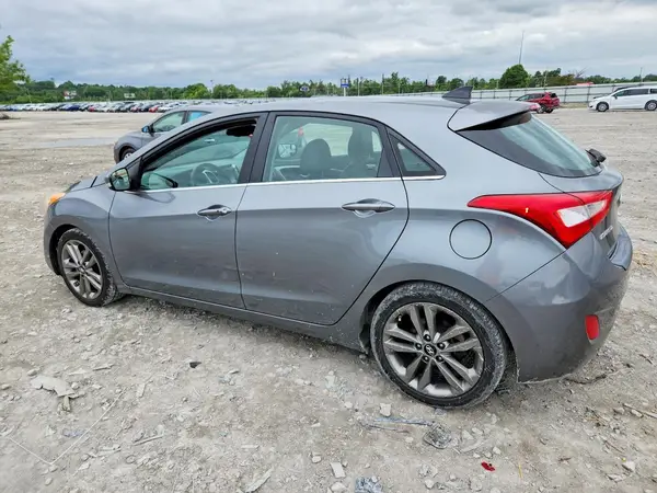 KMHD35LHXGU312106 2016 HYUNDAI ELANTRA - Image 2