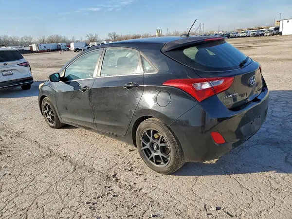 KMHD35LHXGU317581 2016 HYUNDAI ELANTRA - Image 2