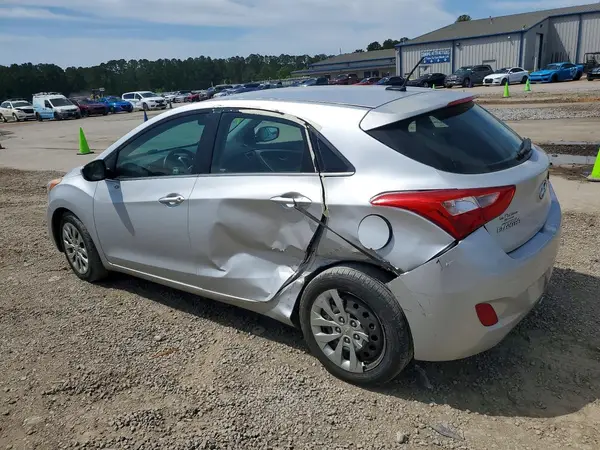KMHD35LHXGU321419 2016 HYUNDAI ELANTRA - Image 2