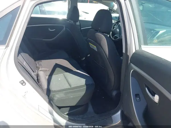 KMHD35LHXGU324451 2016 HYUNDAI ELANTRA - Image 8