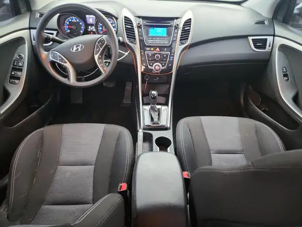 KMHD35LHXGU324644 2016 HYUNDAI ELANTRA - Image 8