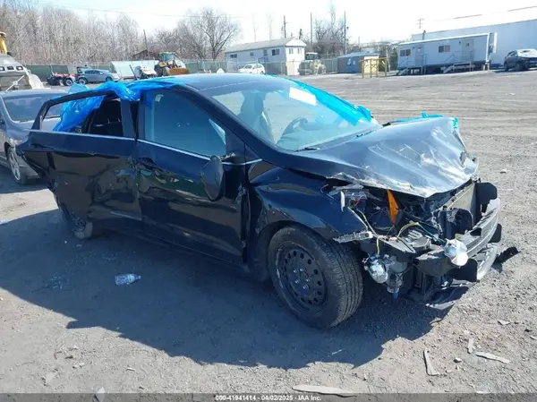 KMHD35LHXGU325972 2016 HYUNDAI ELANTRA - Image 1