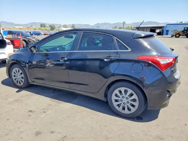KMHD35LHXGU330086 2016 HYUNDAI ELANTRA - Image 2