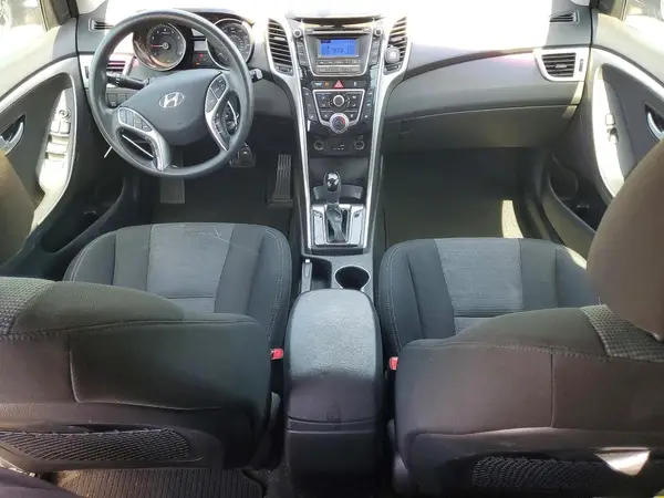 KMHD35LHXGU330086 2016 HYUNDAI ELANTRA - Image 8