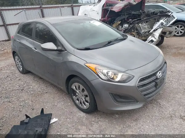 KMHD35LHXGU341640 2016 HYUNDAI ELANTRA - Image 1